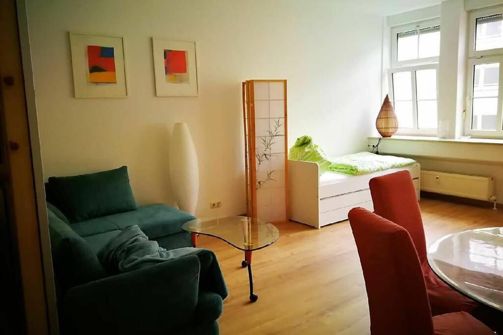 Apt Next To Nuremberg Central-Station, Fair 10Min Exteriör bild